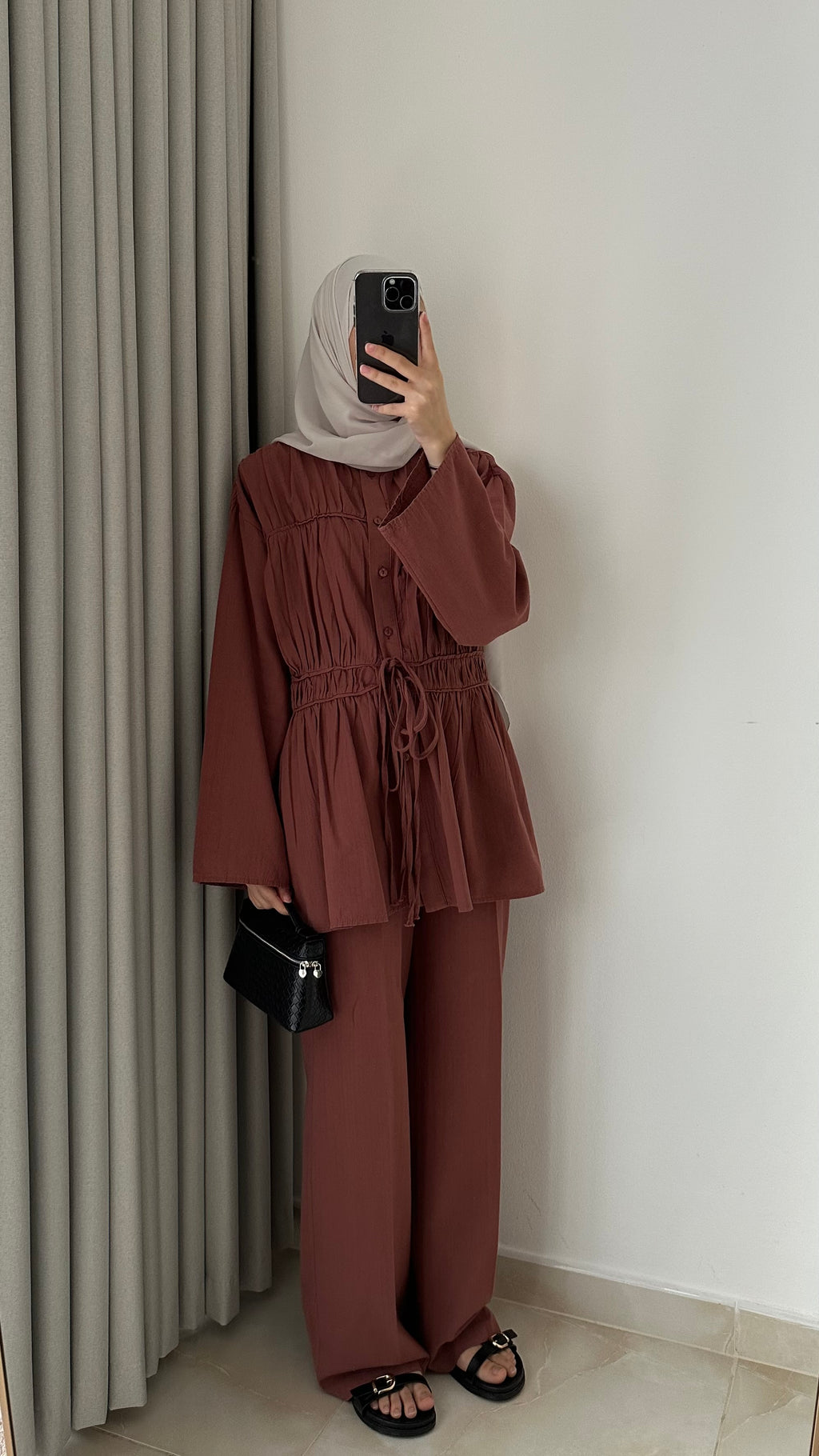 LINORA Set