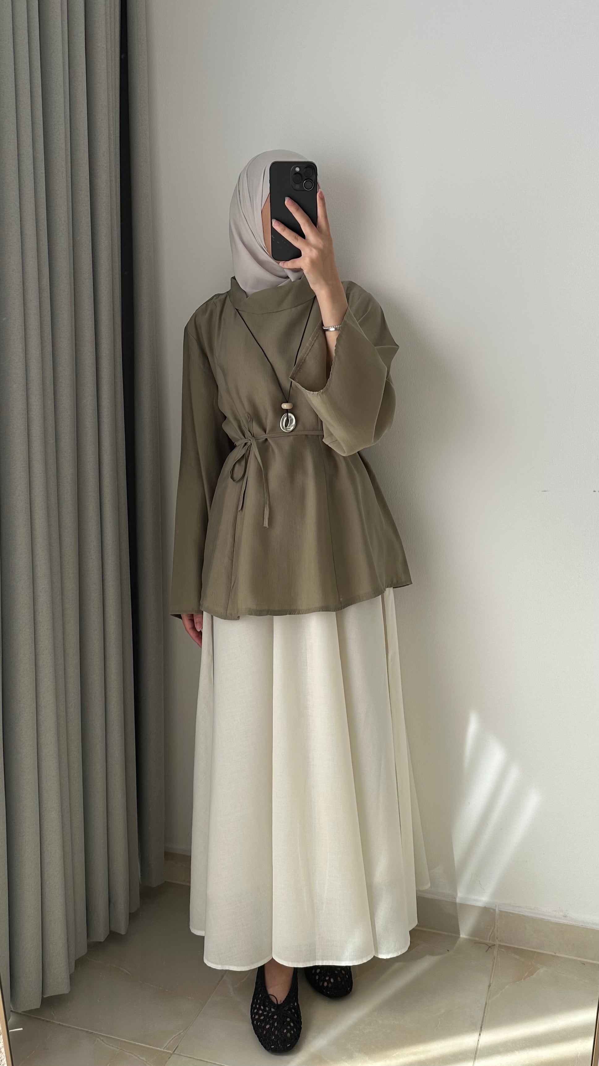 LIORA Blouse